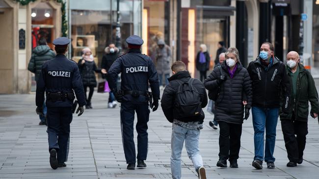 Police patrol the Am Graben shopping strip in Vienna, Austria. Picture: Getty Images