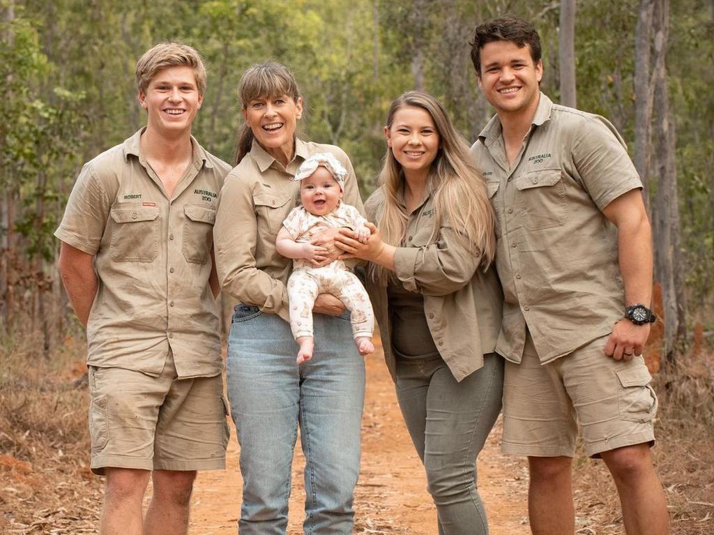 Robert, Terri, Bindi, Chandler and Grace all live at Australia Zoo. Picture: Instagram