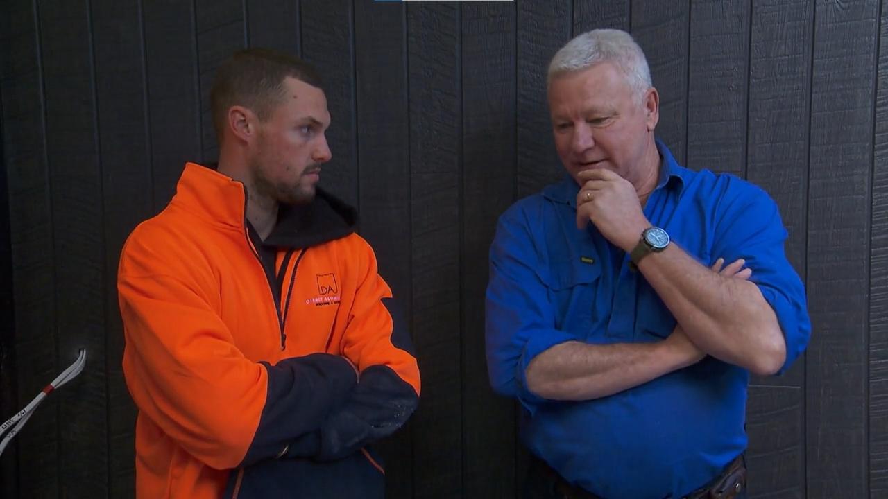 Scott Cam tells Luke his outdoor bathroom walls have to go. Picture: Channel 9