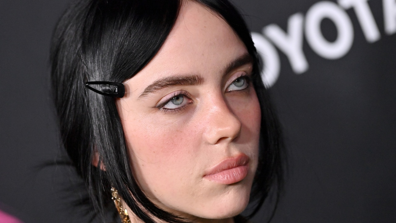 Billie Eilish's new hairstyle is all of us trying to grow out our 'covid  bangs' | body+soul