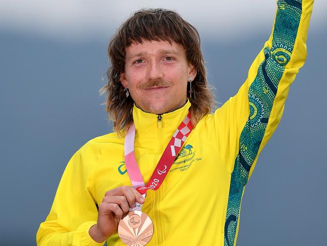 Another Steven Bradbury? Mullet man’s road race lament