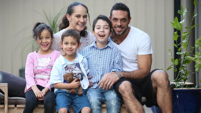 Calyn Hoad with sister Ashanti, 7, brother Kya, mum Shanalee and dad Benjamin. Picture: Jamie Hanson