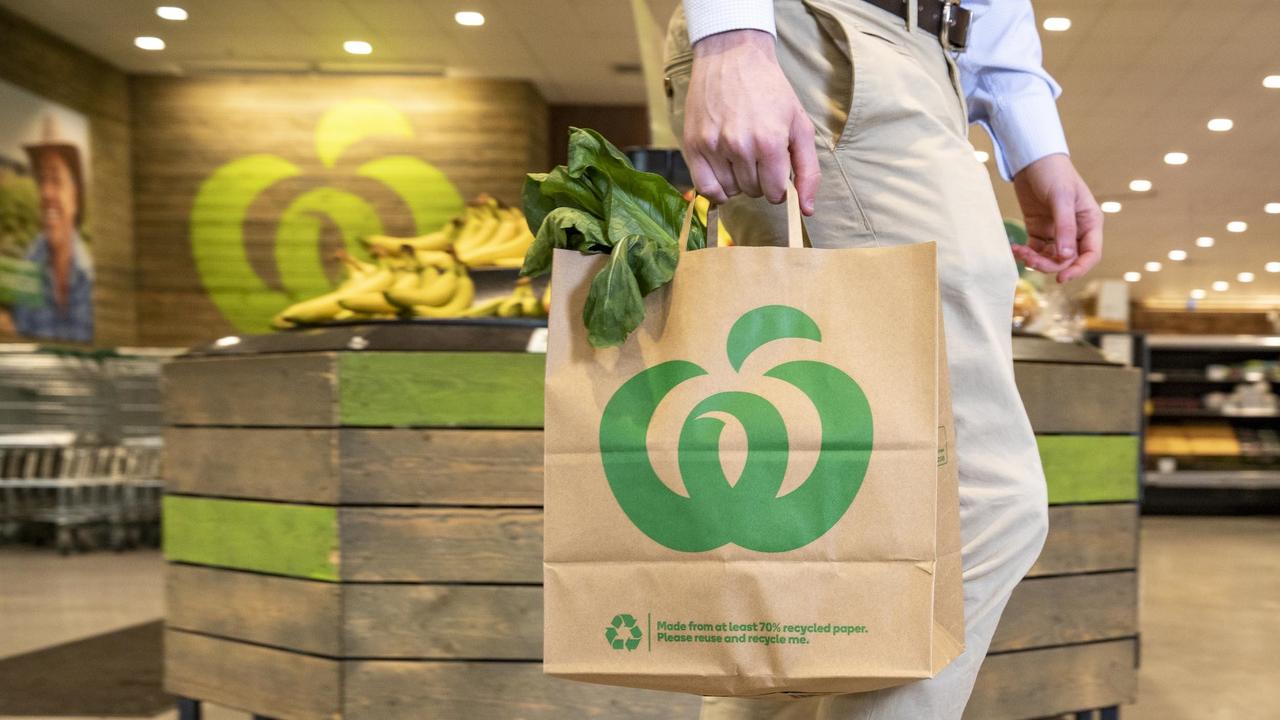 Woolworths’ new paper bags cost 20c each.