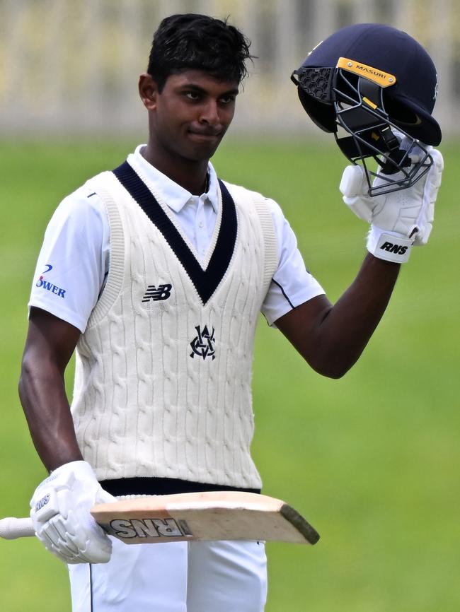 Ashley Chandrasinghe in action for Victoria.