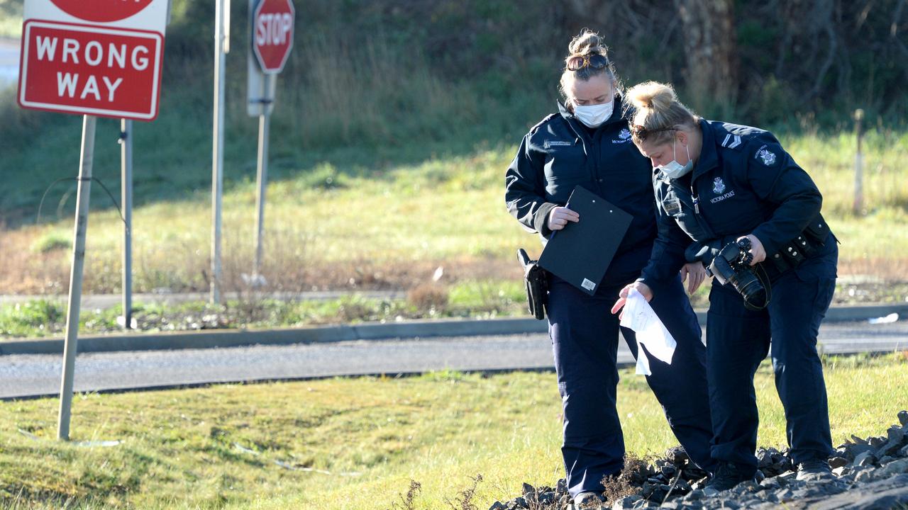 Police news and crimes Two dead in Beveridge car crash near Hume