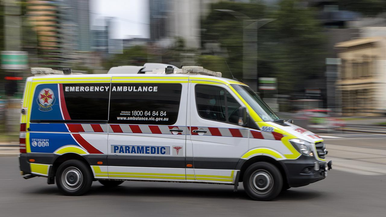 Midland Highway ambush: man stabbed at Creswick | Herald Sun