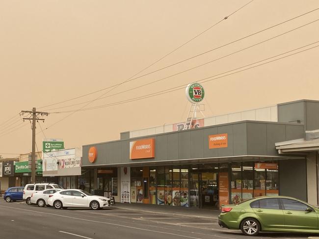 A dust storm hits Mildura. Picture: Michael DiFabrizio