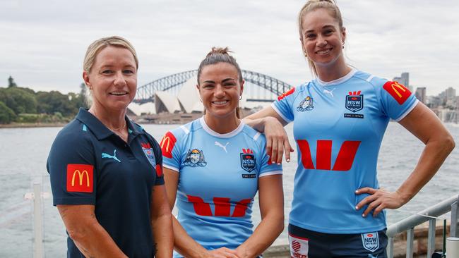 SYDNEY, AUSTRALIA - NewsWire Photos JANUARY 25, 2024: NSW Sky Blues coach Kylie Hilder, Sky Blues representatives Millie Elliott and Kezie Apps during a sponsorship announcement on Thursday. Picture: NCA NewsWire / Nikki Short