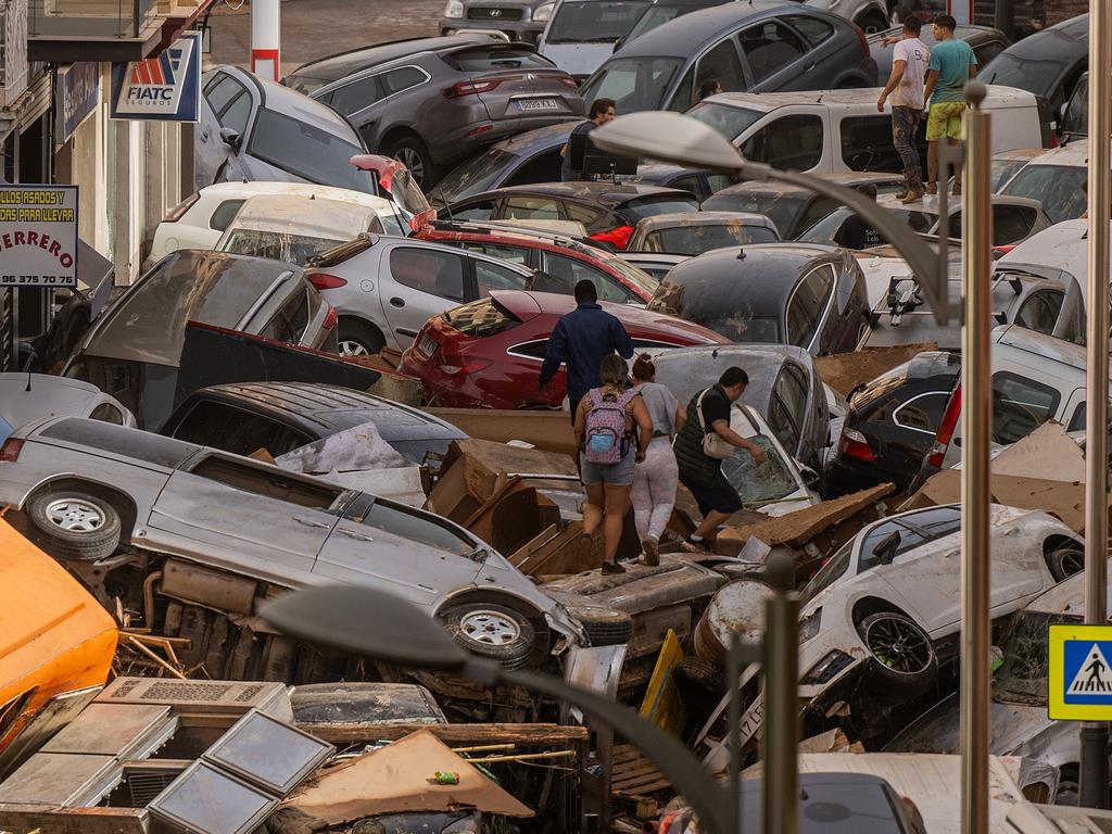 A sea of piled-up cars in Sedavi. Picture: David Ramos/Getty Images