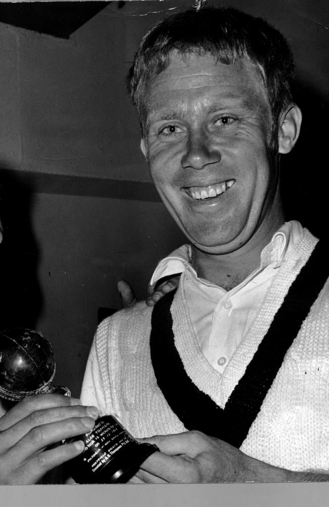 Australian cricketer Alan 'Froggy' Thomson.