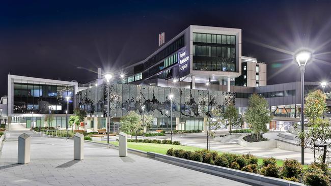 The new Royal Adelaide Hospital AAP/RUSSELL MILLARD