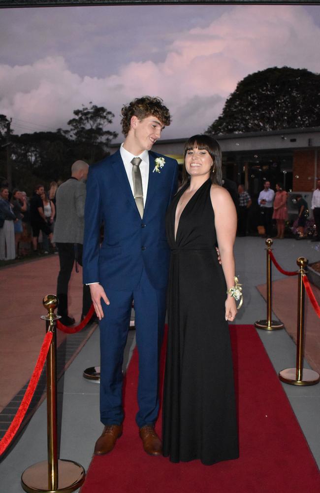 Students arrive at Noosa District State High School formal.