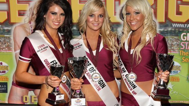 Davina (far right) poses in the Queensland colours.