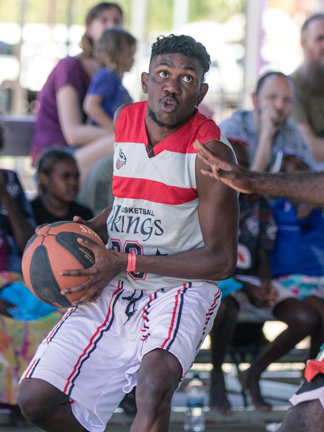 the Basketball kings V Galwinku Tigers game goes down to the wire in a weekend of Music, Sport and Culture at the Barunga Festival. Picture Glenn Campbell