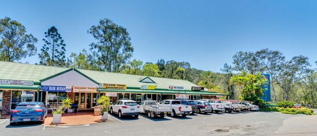 A shopping centre at 5-7 Tallebudgera Creek Rd, Burleigh Heads, has sold.