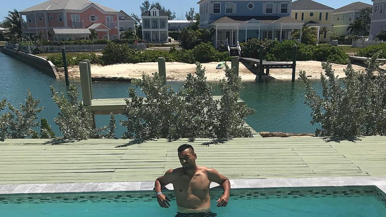 Nick Kyrgios relaxing in The Bahamas. Photo: @k1ngkyrg1os on Instagram
