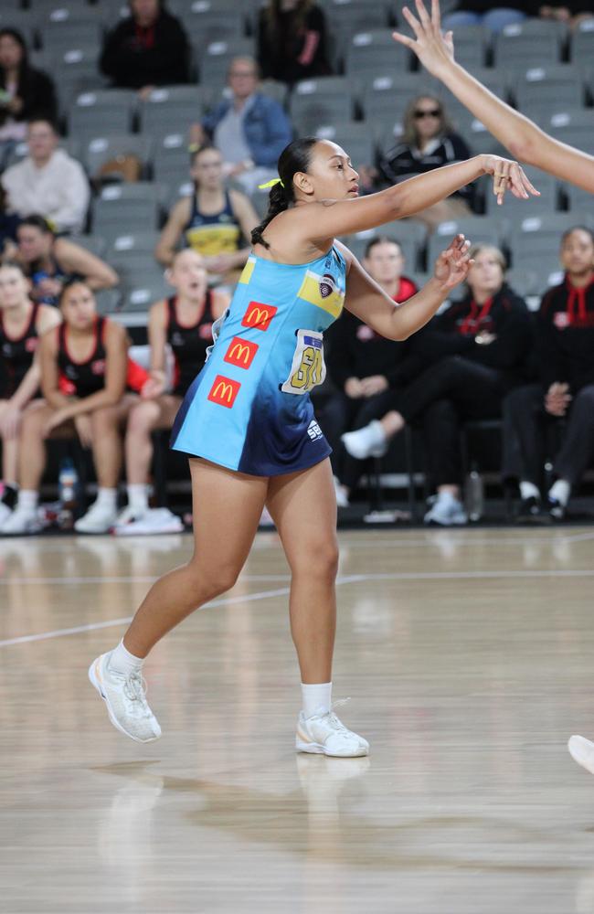 Gold Coast Titans v Brisbane North Cougars U16 Nissan State Titles grand final. Pictured: Jayda Penitani