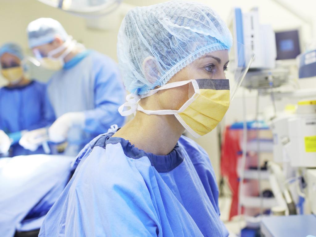 Fifth virus death as PM tightens borders