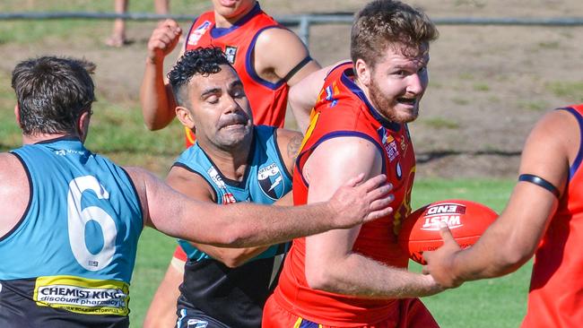 Lindsay Thomas (centre) playing for Portland this season. Picture: AAP/Brenton Edwards