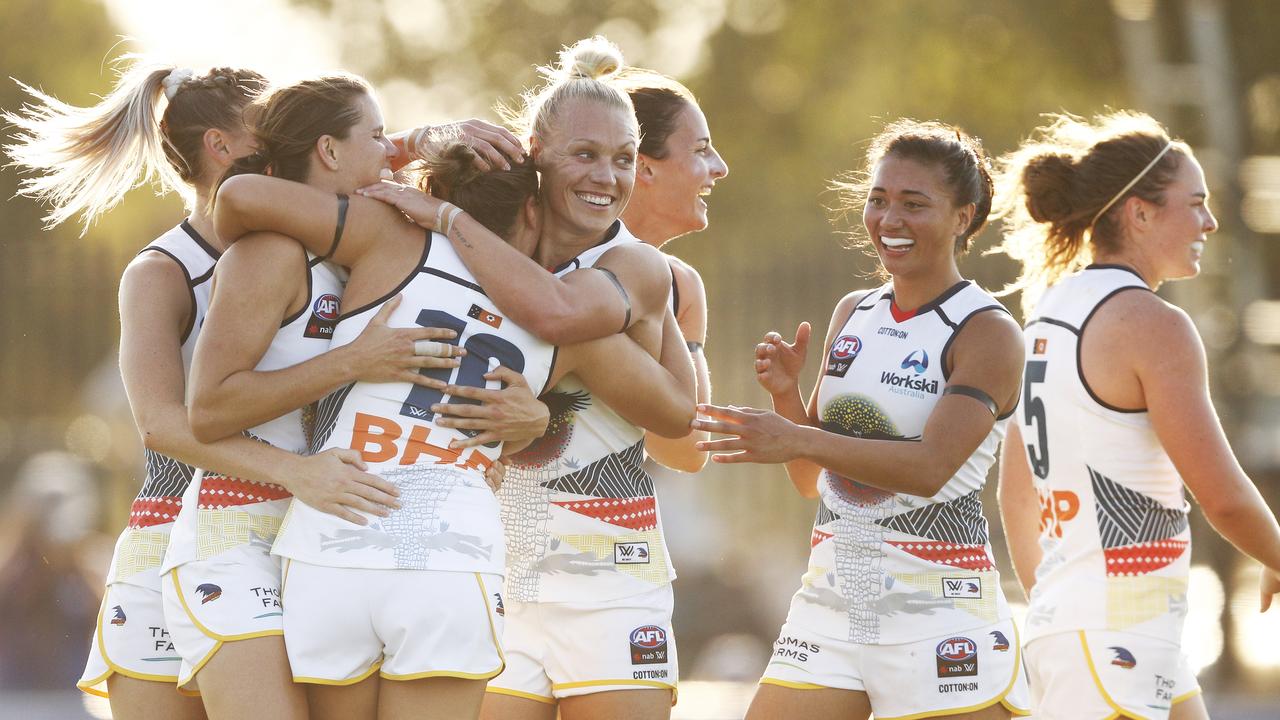 Finals bound. Photo: AAP Image/Daniel Pockett