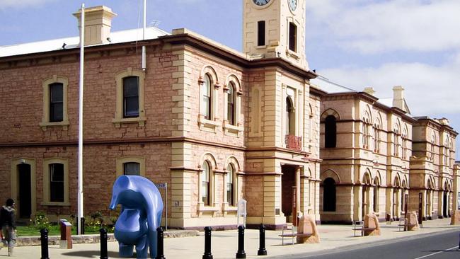 The proposed concept of the "bold and ambitious" piece designed to give Mount Gambier its own "iconic" artwork in the city's CBD. Picture: City of Mount Gambier/Huna Studios.