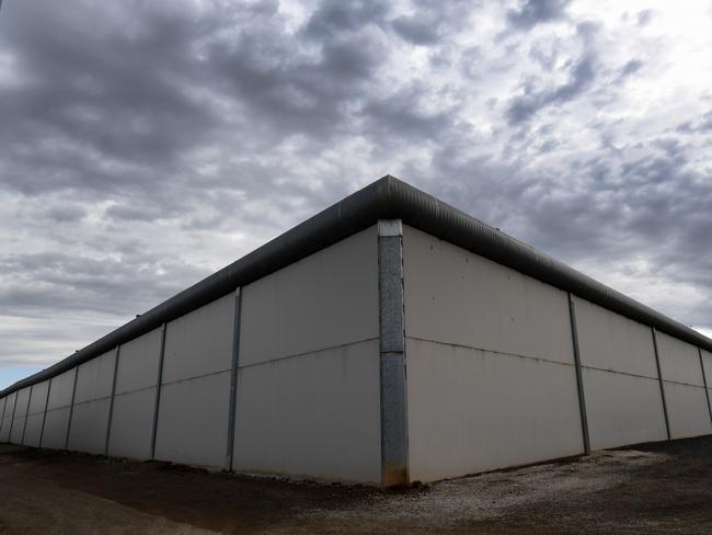 Metropolitan Remand Centre in Ravenhall has the highest rate of positive drug test results this year. (AAP Image/Joe Castro)