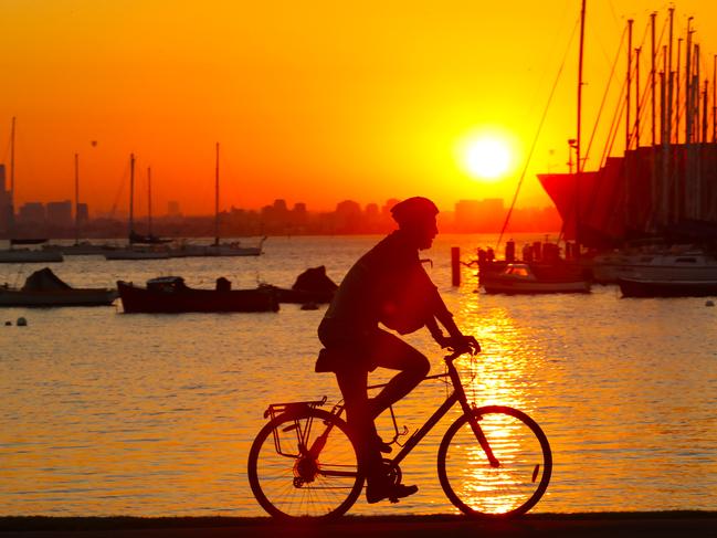 People in Melbourne will need to wake up earlier. Picture: David Crosling