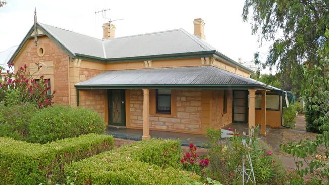 7 Ebenezer Street, Jamestown is on the market for $229,000. Pic: realestate.com.au.