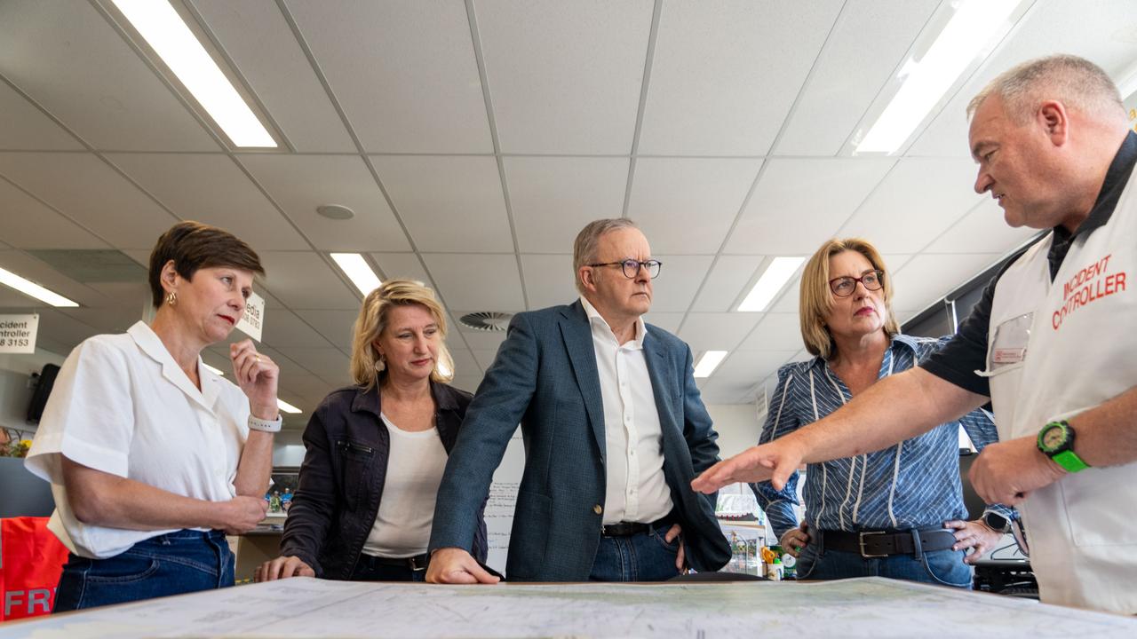 Prime Minister Anthony Albanese and Premier Jacinta Allan toured Horsham on Saturday. Picture: Supplied