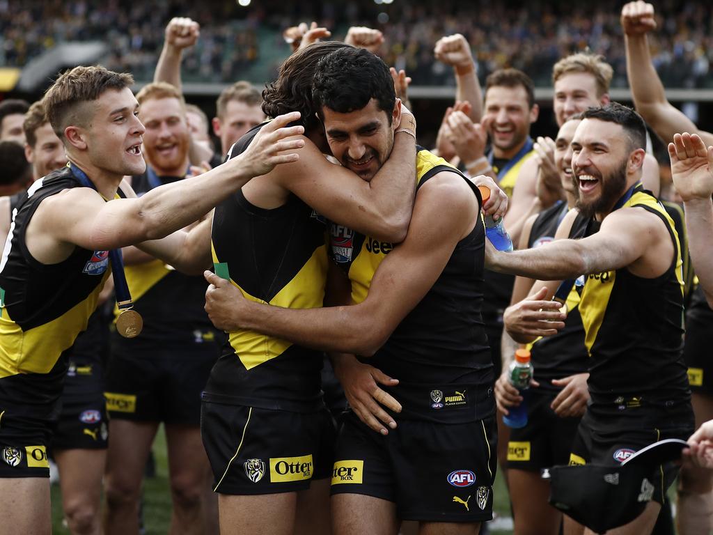 Pickett was embraced by his teammates immediately.