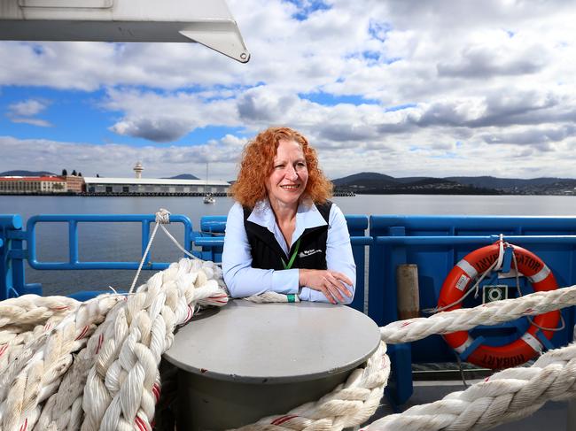 Doctor Tara Martin who is the ships Geophysicist. Tour of the new CSIRO ship Investigator.