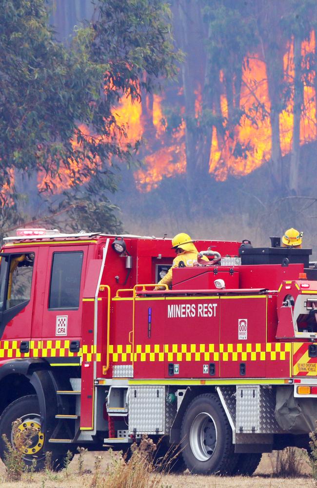 Firefighters on the bushfire front near Elmhurst. Picture: David Crosling