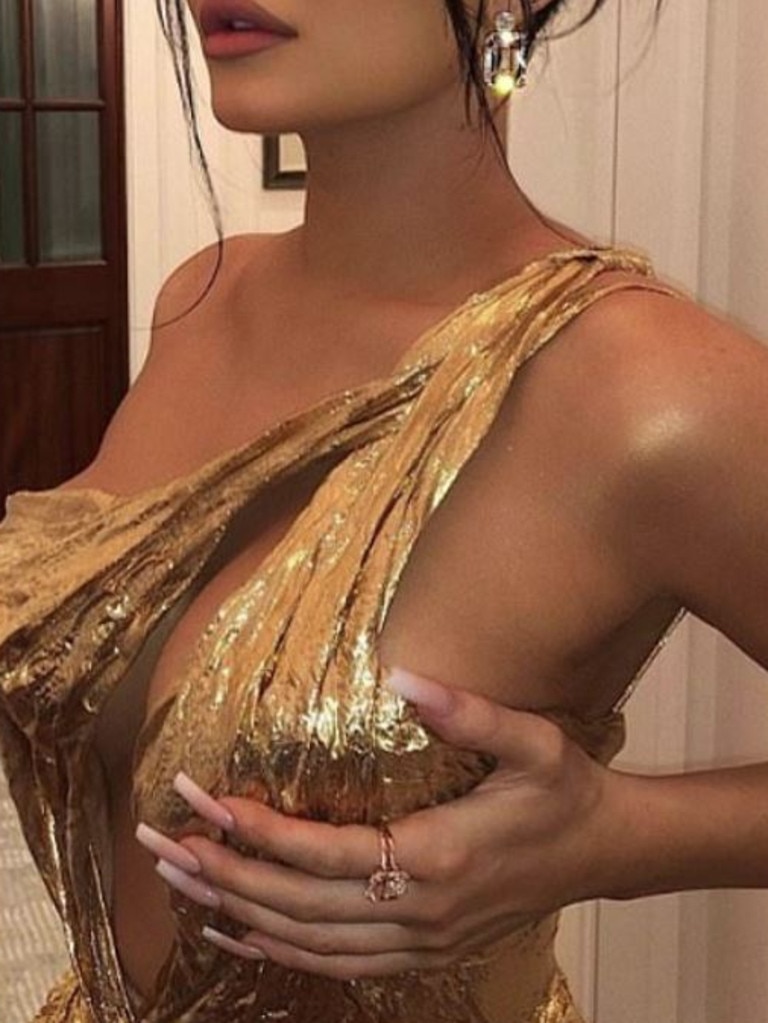 Kylie Jenner went for gold at the Bieber wedding. Picture: Instagram