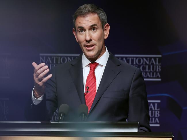 CANBERRA, AUSTRALIA - NewsWire Photos APRIL 05, 2022: Shadow Treasurer and Federal Labor Member for Rankin, Jim Chalmers, addressed the National Press Club in the Great Hall at Parliament House. Picture: NCA NewsWire / Gary Ramage