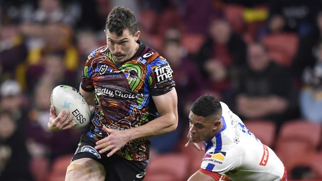 Corey Oates on the fly for the Broncos. NRL Imagery