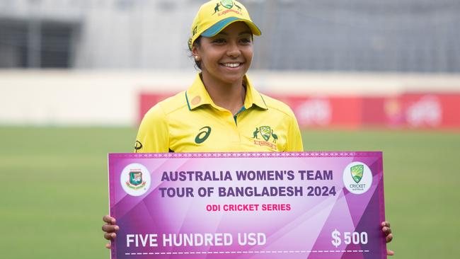 DHAKA, BANGLADESH - MARCH 21: Alana King poses with her player of the match cheque after game one of the Women's One Day International series between Bangladesh and Australia at Sher-e-Bangla National Cricket Stadium on March 21, 2024 in Dhaka, Bangladesh. (Photo by Abhishek Chinnappa/Getty Images)