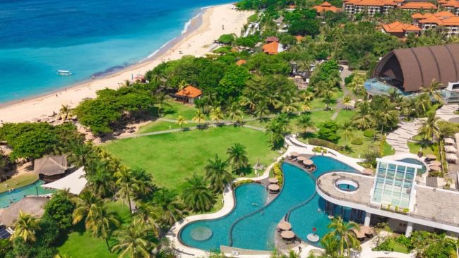 ‘Paradise’ Bali resort plunges to low price