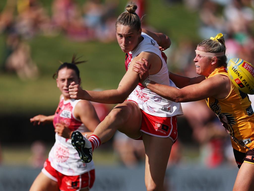 AFLW players might be forced into following Montana Ham‘s lead, with a switch to a national draft on the cards for the league. Picture: Matt King/AFL Photos/via Getty Images.