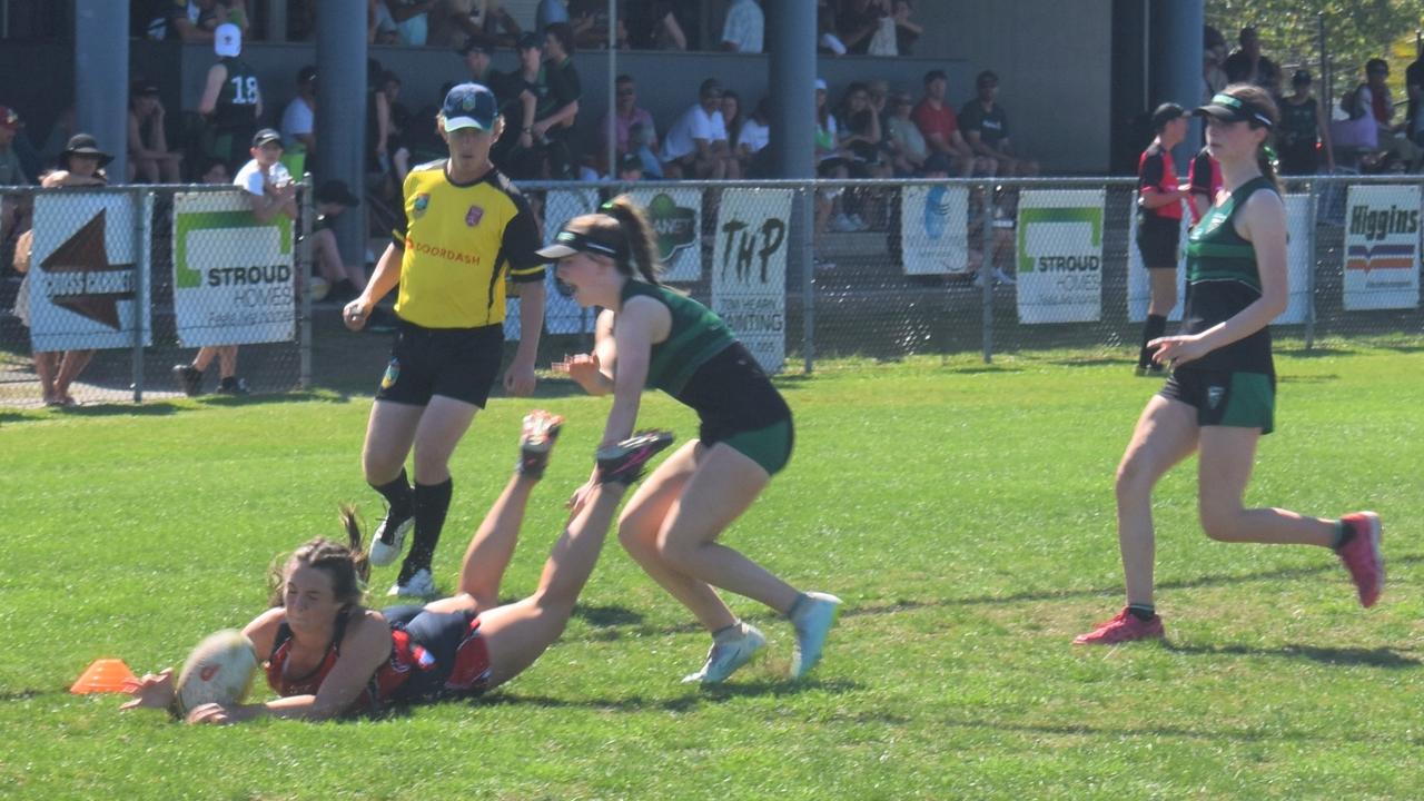 U16 Girls Brisbane Cobras vs Tasmania Thunder at the National Youth Touch Football Championships, Kawana 2022. Picture: Eddie Franklin