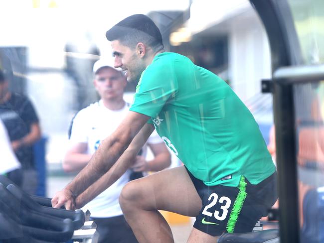 No.23 Tom Rogic, at Socceroos training at Richlands, Brisbane, on Tuesday November 13, 2018 (AAP/Image Steve Pohlner)