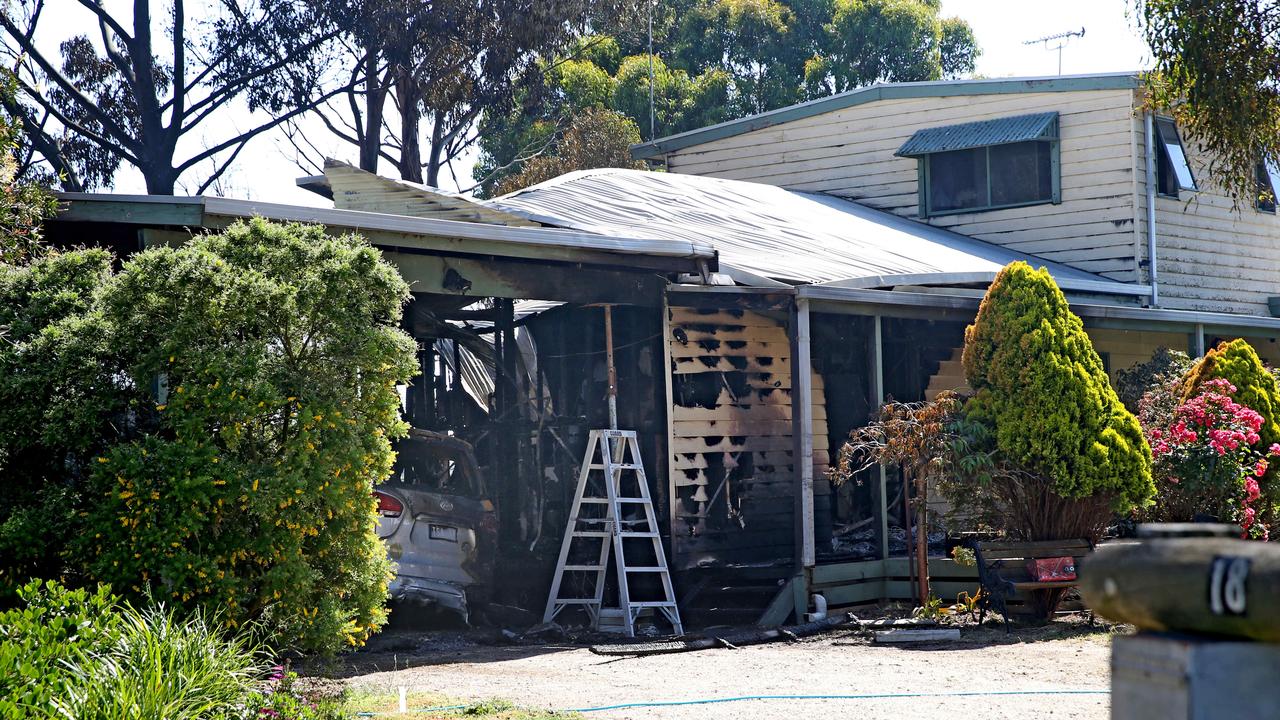 House fire in Brearleys Lane, Charlemont | Herald Sun