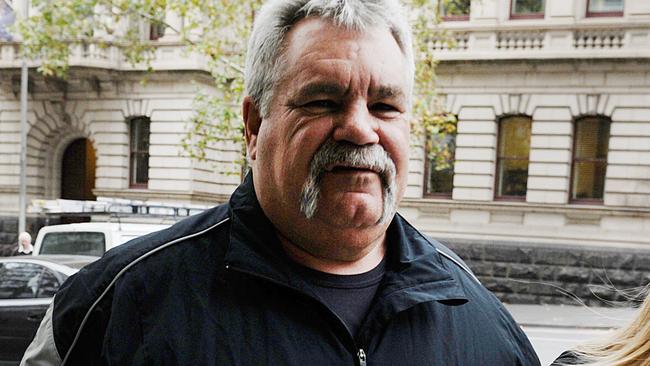 ID confirmed. Peter Skitzo Hewat gets out on Bail from the Melbourne Supreme Court. Picture: Ellen Smith