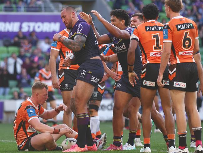 Cult hero Nelson Asofa-Solomona returned with a bang. Picture: Mike Owen/Getty Images