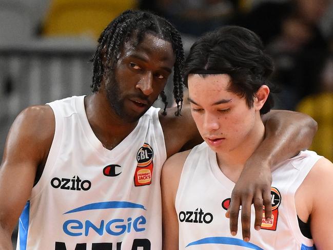 Melbourne United star Ian Clark shares wisdom with youngster Joel Foxwell. Picture: Getty Images