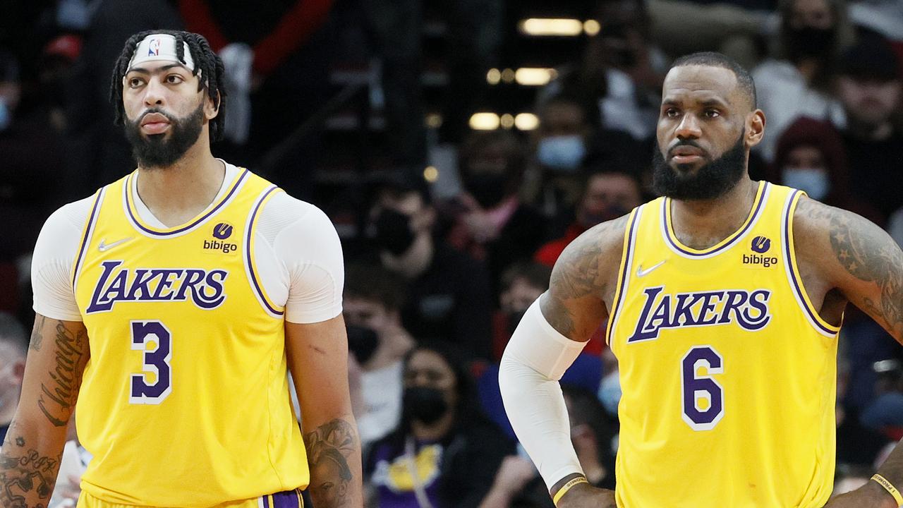 Kantor depan Los Angeles Lakers menyalahkan Anthony Davis dan LeBron James atas Russell Westbrook, nilai kontrak, berapa penghasilannya, rumor perdagangan, bisikan, terbaru