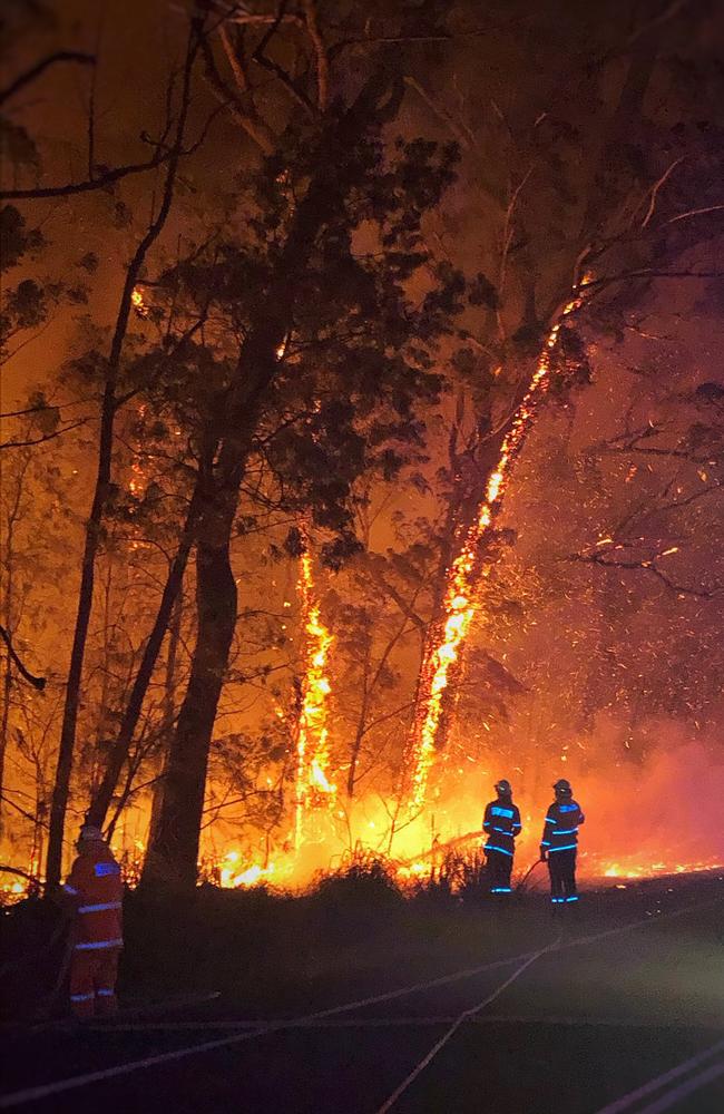 The Currowan fire in the Shoalhaven area is the only blaze at emergency level. Picture: AAP