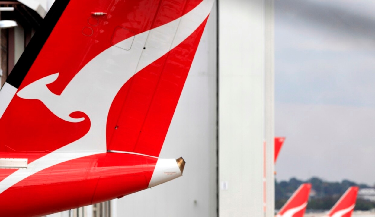 Qantas doubles down on 'no jab, no fly' policy