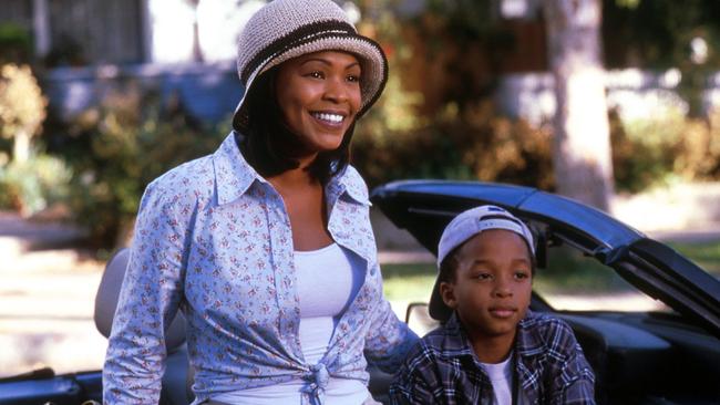 USA actor Nia Long with Jascha Washington in scene from film "Big Momma's House. mommas /Films/Titles/Big/Mommas/House