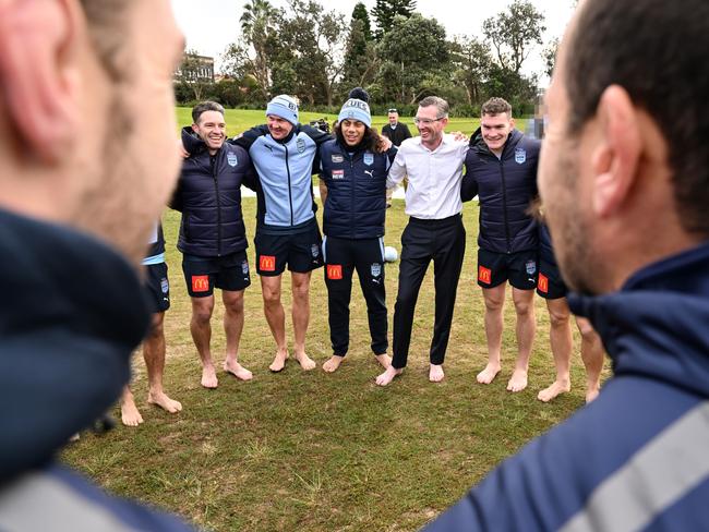 Premier Dominic Perrottet visits NSW State of Origin training early on Friday morning. Picture: NRL Photos/Grant Trouville