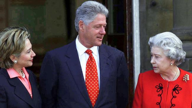 Then US President Bill Clinton (C) and his wife Hillary meet Queen Elizabeth II in 2000. Picture: AFP.